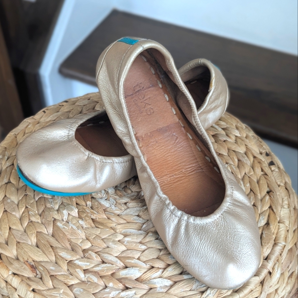 Tieks ballet flats--size 8